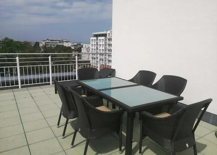 Lägenhet Strandnahe Mit Meerblick, Dachterrasse Und 2 Schlafzimmern,residenz Bel Vital Binz