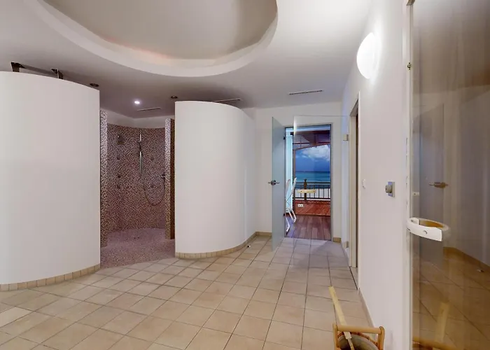 Strandnahe Mit Meerblick, Dachterrasse Und 2 Schlafzimmern,residenz Bel Vital * Binz